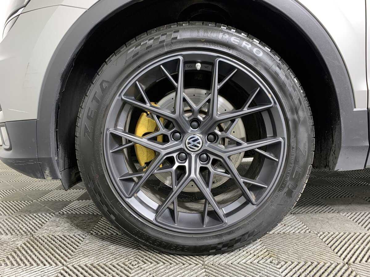 Volkswagen Tiguan 2018 года с пробегом. Фото: #7