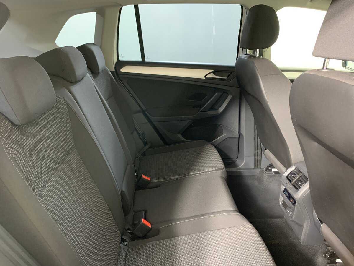 Volkswagen Tiguan 2018 года с пробегом. Фото: #17