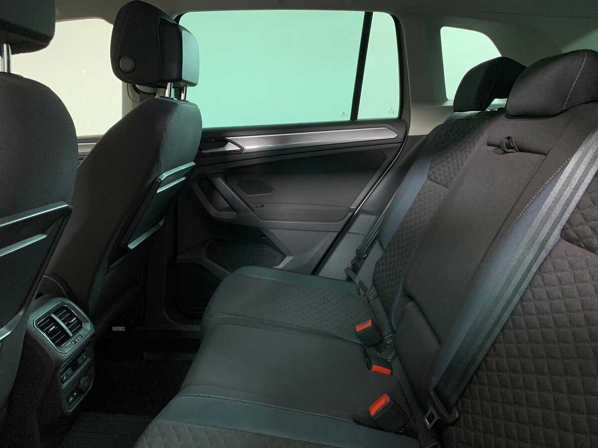 Volkswagen Tiguan 2019 года с пробегом. Фото: #18