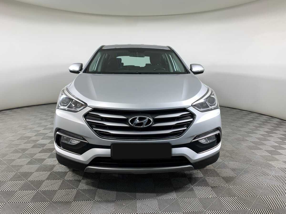 Hyundai Santa Fe 2017 года с пробегом. Фото: #1