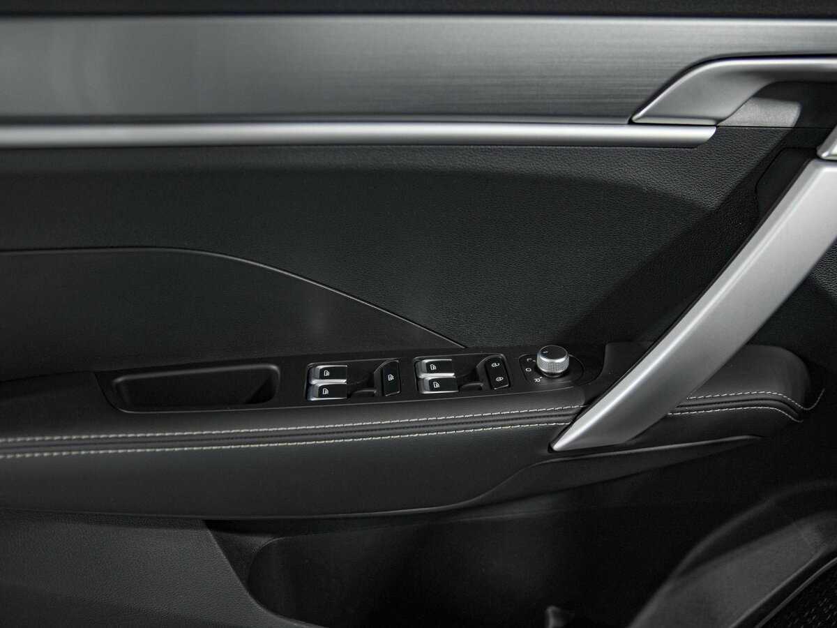 Geely Coolray 2023 года с пробегом. Фото: #11