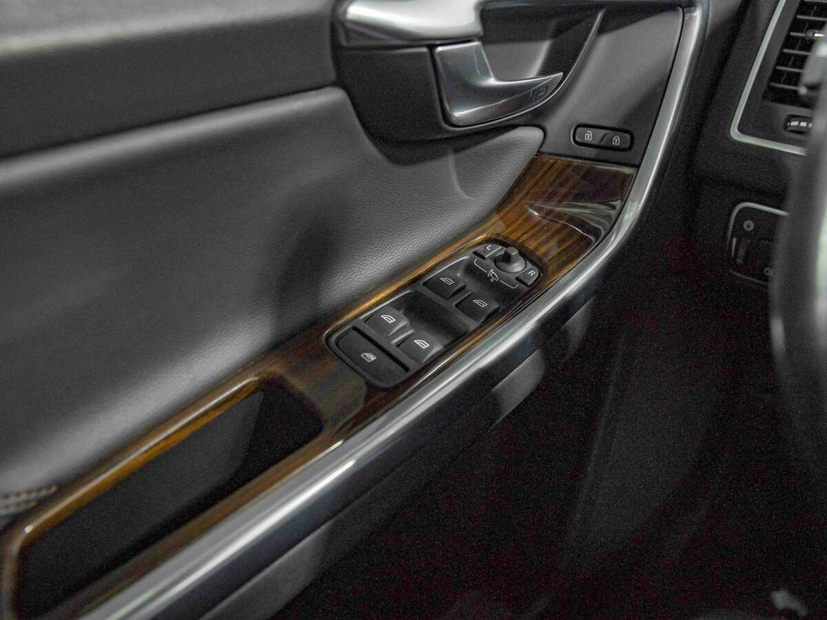 Volvo XC60 2015 года с пробегом. Фото: #11