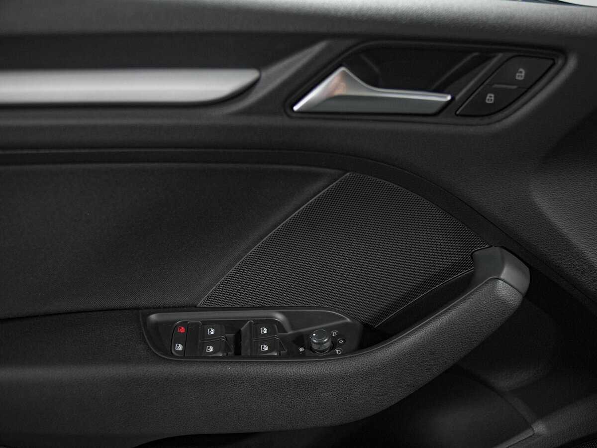 Audi A3 2018 года с пробегом. Фото: #11