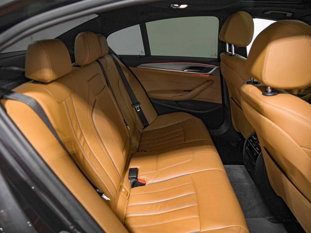 BMW 5 серии 2017 года с пробегом. Фото: #14