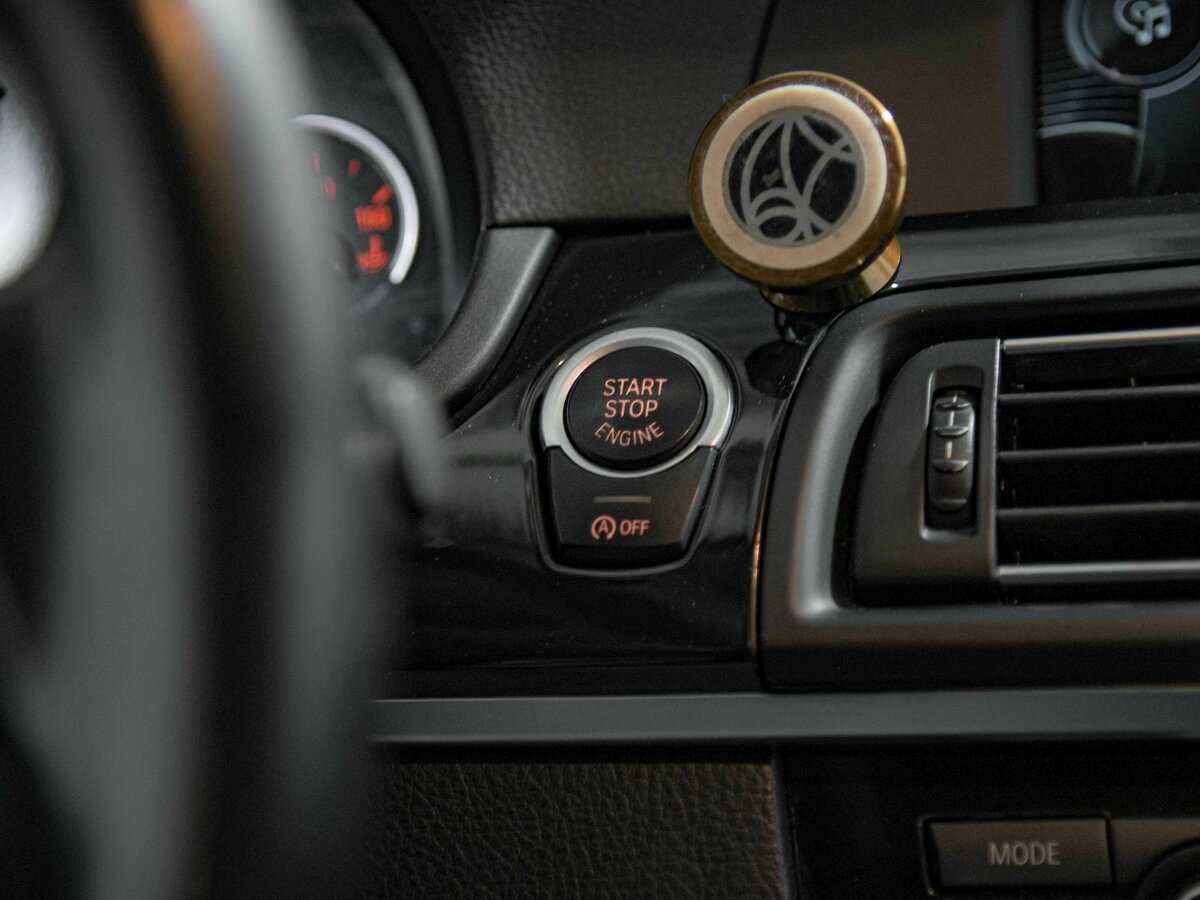 BMW 5 серии 2014 года с пробегом. Фото: #9