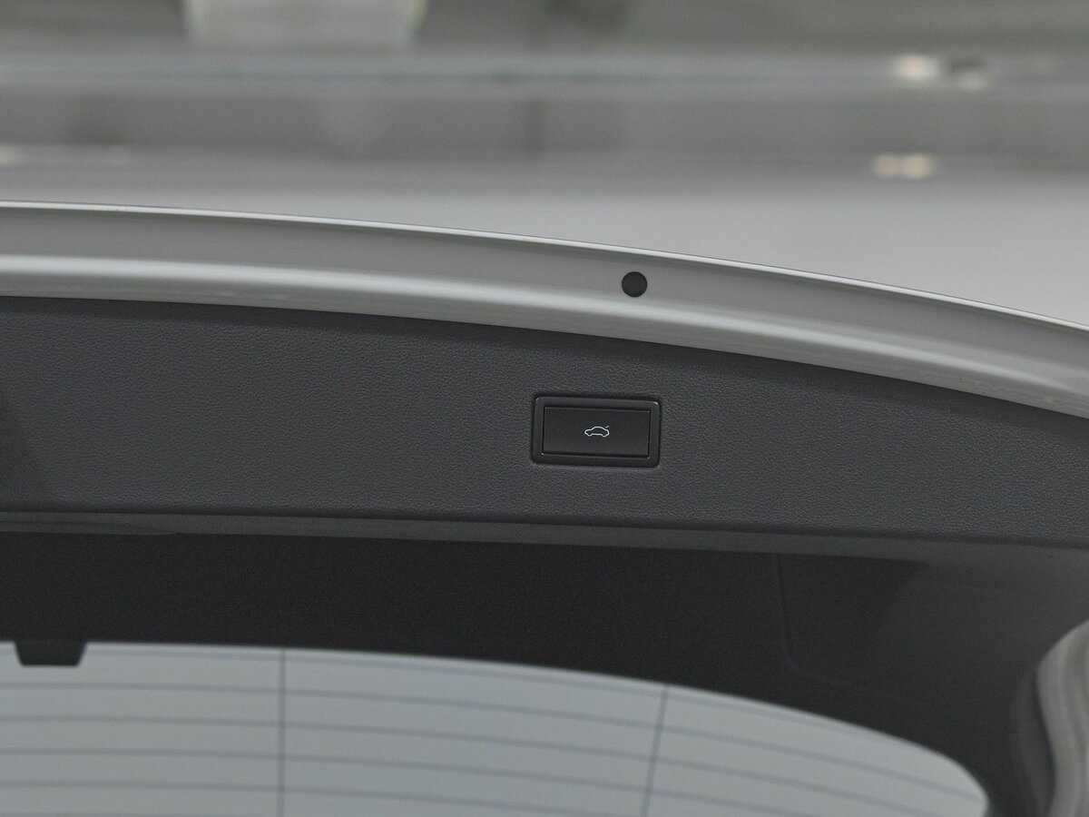 Volkswagen Tiguan 2018 года с пробегом. Фото: #17