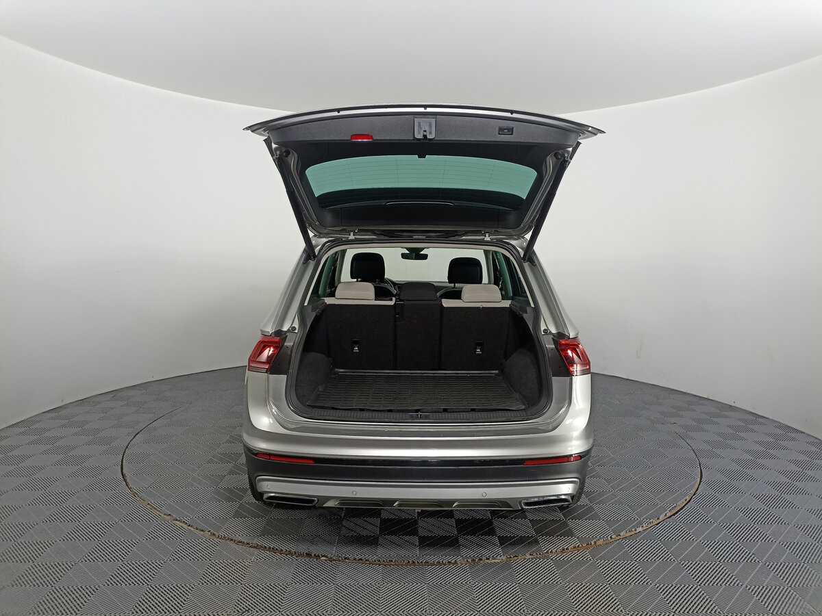 Volkswagen Tiguan 2019 года с пробегом. Фото: #9