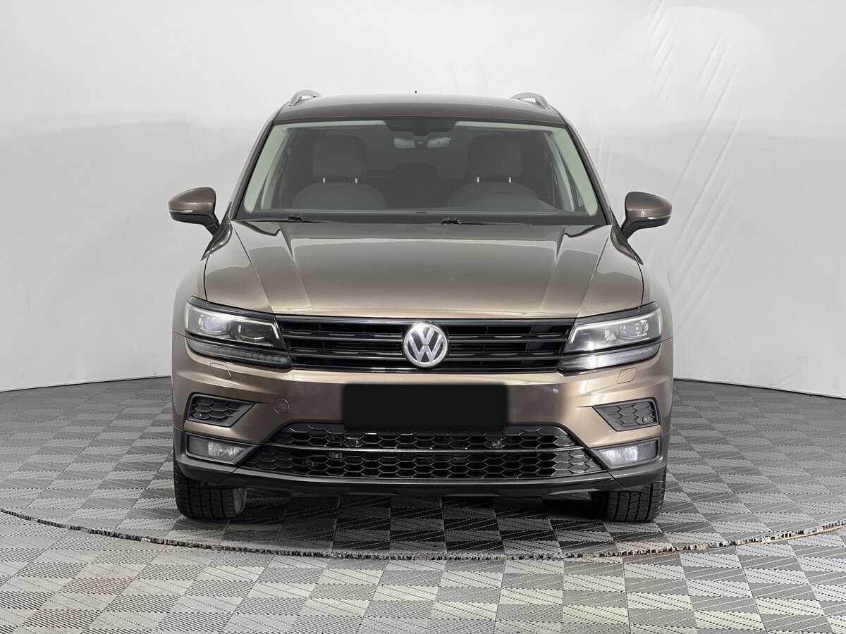 Volkswagen Tiguan 2018 года с пробегом. Фото: #1