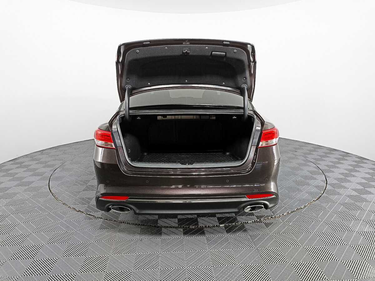 Kia Optima 2018 года с пробегом. Фото: #9