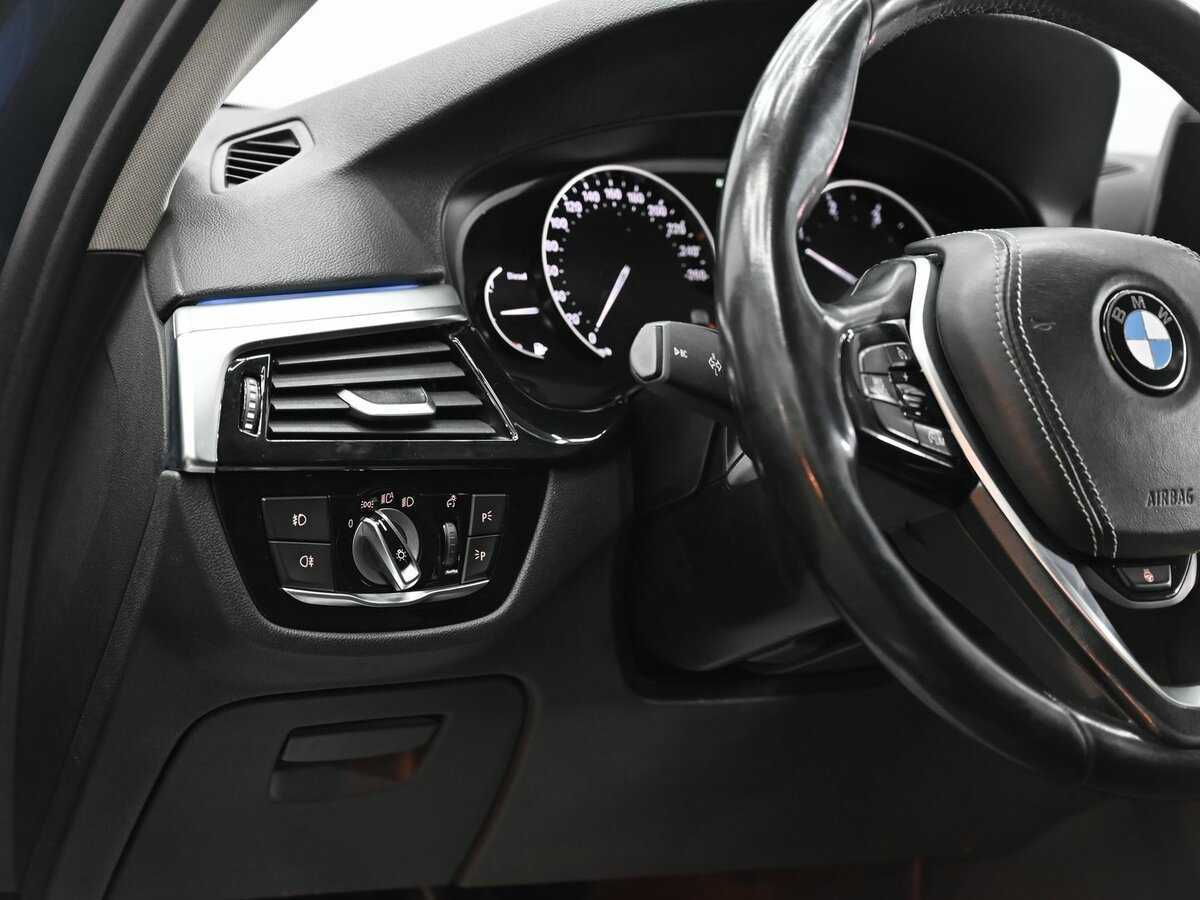 BMW 5 серии 2017 года с пробегом. Фото: #8