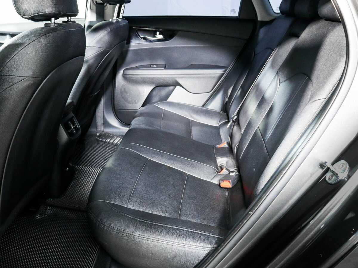 Kia Cerato 2022 года с пробегом. Фото: #6