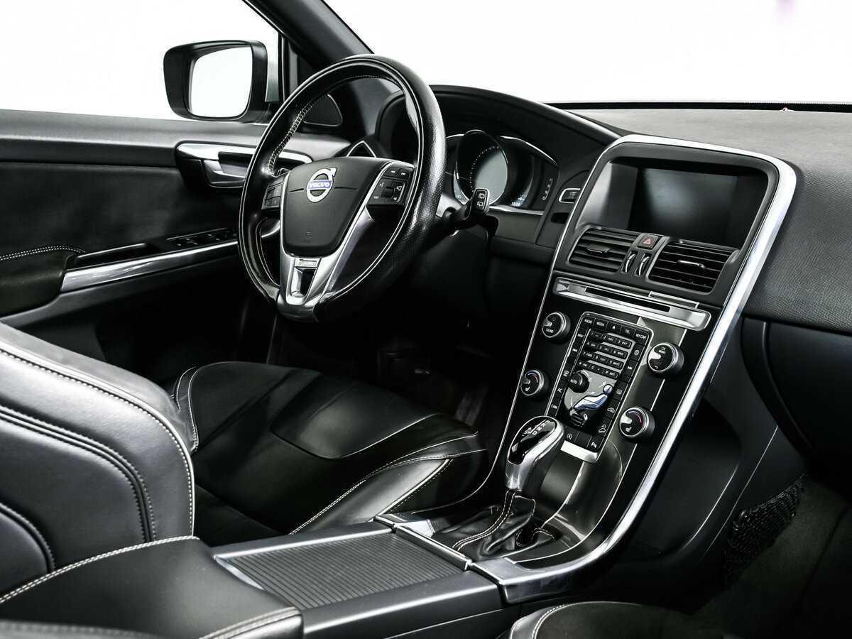 Volvo XC60 2017 года с пробегом. Фото: #8