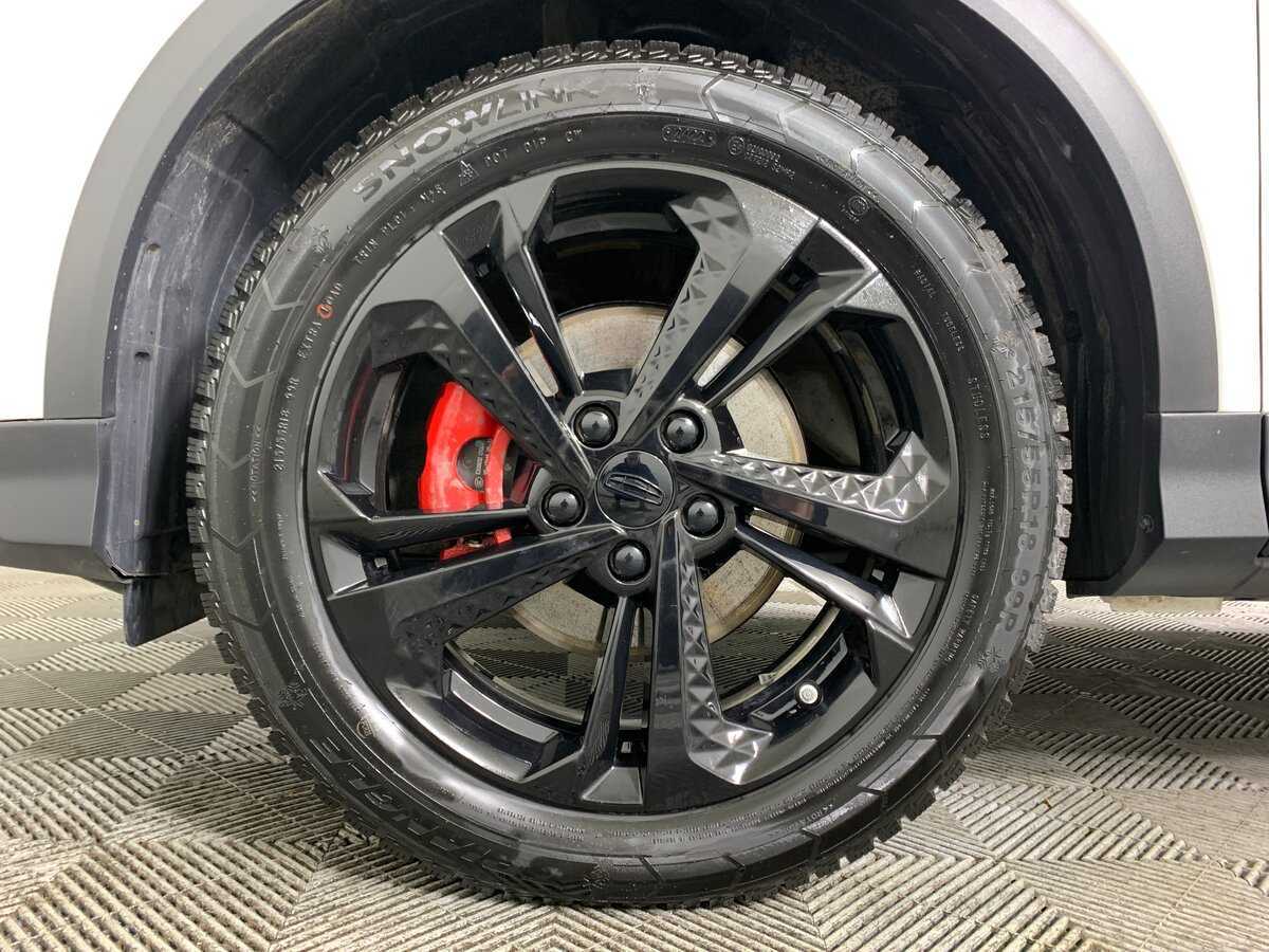 Geely Coolray 2023 года с пробегом. Фото: #8