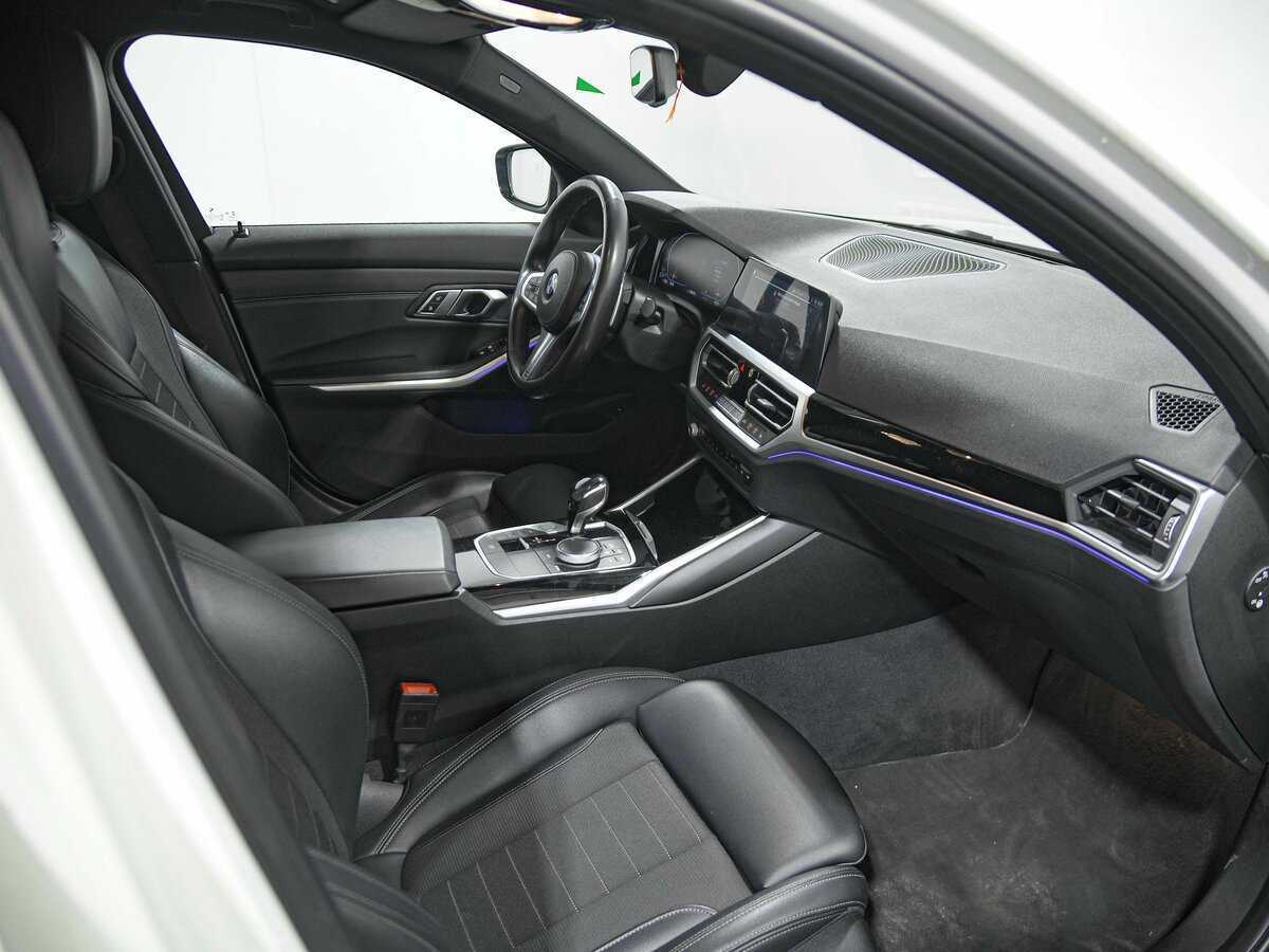 BMW 3 серии 2019 года с пробегом. Фото: #17