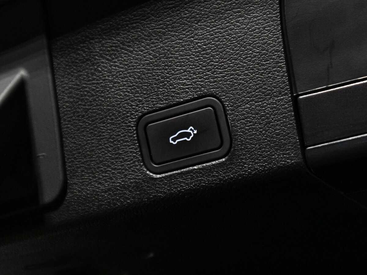 Geely Tugella 2022 года с пробегом. Фото: #15