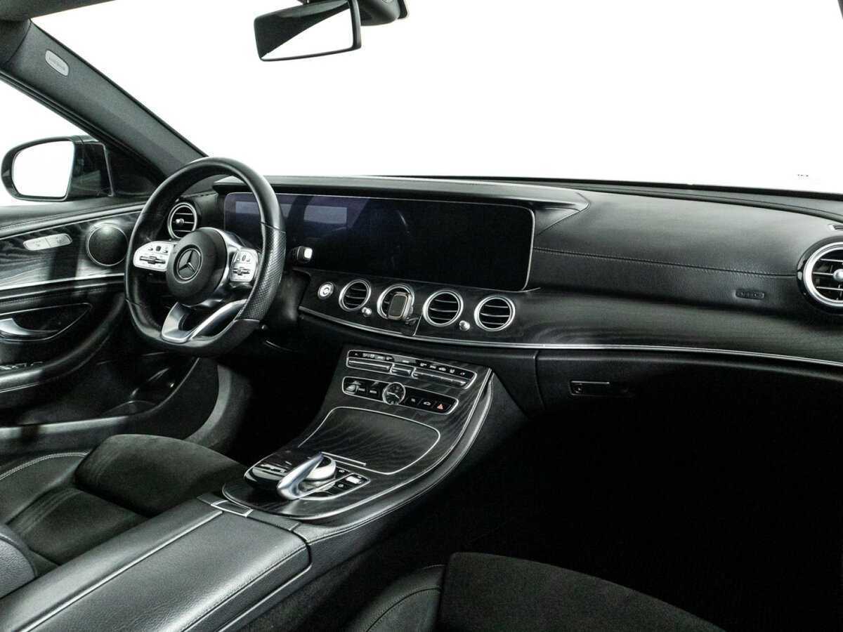 Mercedes-Benz E-Класс 2018 года с пробегом. Фото: #8