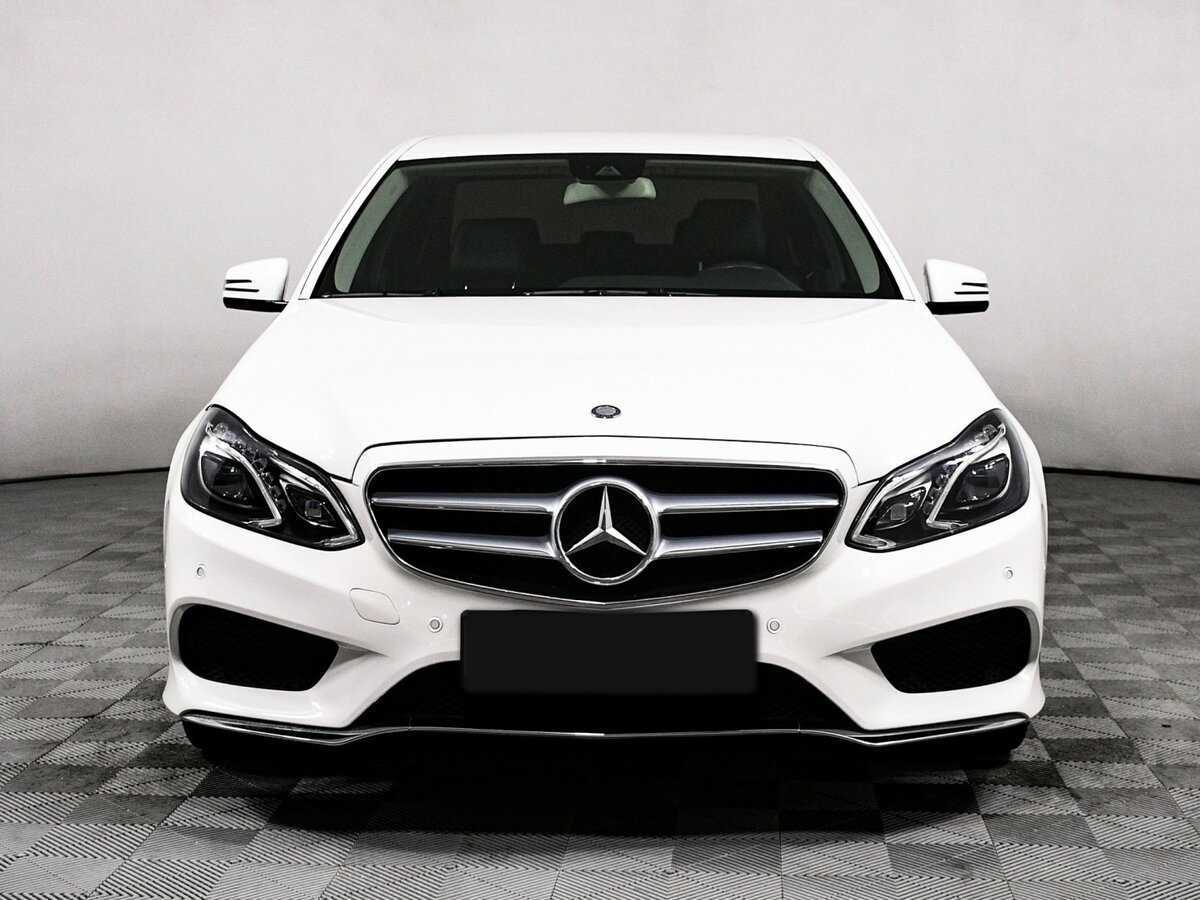 Mercedes-Benz E-Класс 2013 года с пробегом. Фото: #1