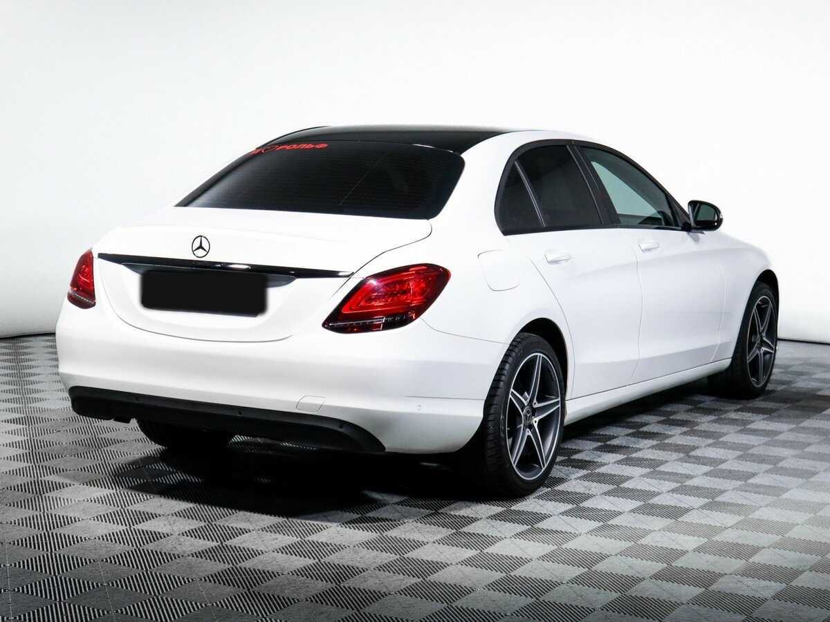 Mercedes-Benz C-Класс 2018 года с пробегом. Фото: #4