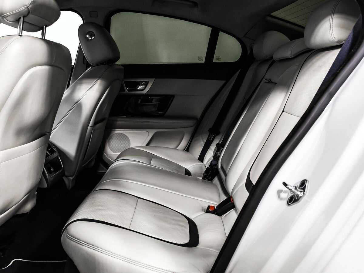 Jaguar XF 2012 года с пробегом. Фото: #12