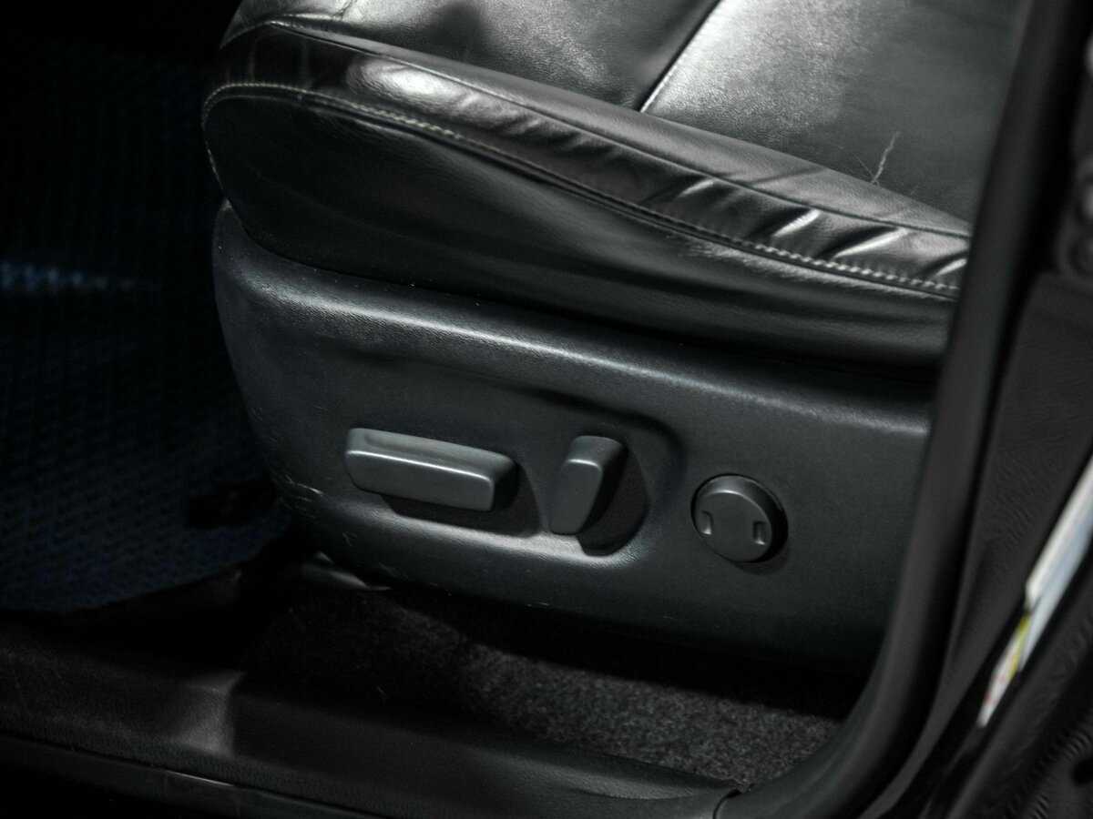 Toyota RAV4 2017 года с пробегом. Фото: #15