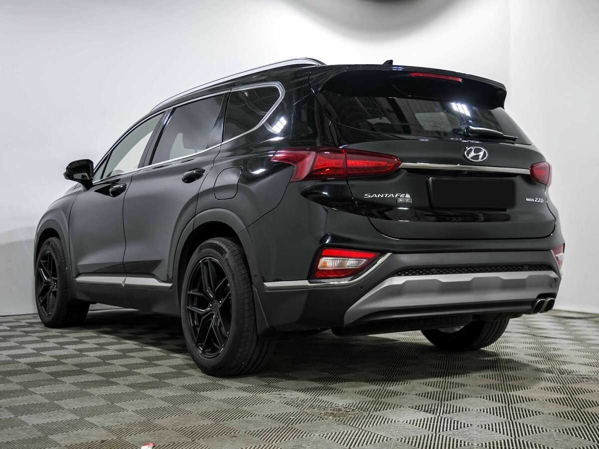 Hyundai Santa Fe 2019 года с пробегом. Фото: #4