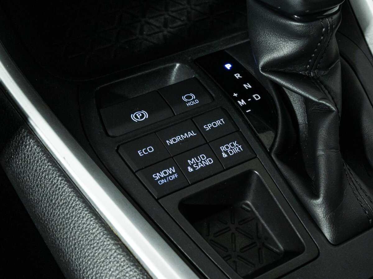 Toyota RAV4 2019 года с пробегом. Фото: #18