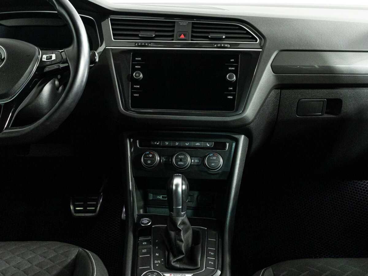 Volkswagen Tiguan 2018 года с пробегом. Фото: #13