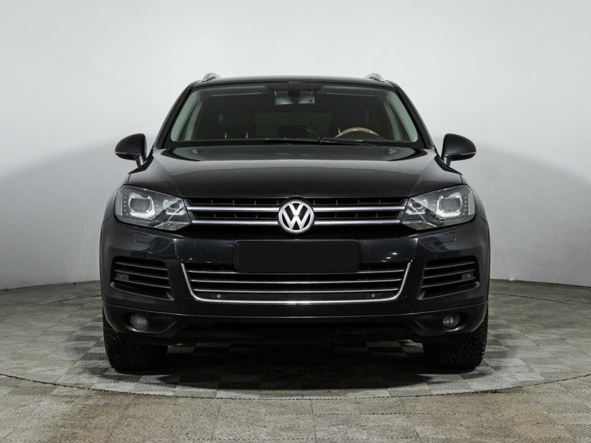 Volkswagen Touareg 2012 года с пробегом. Фото: #1