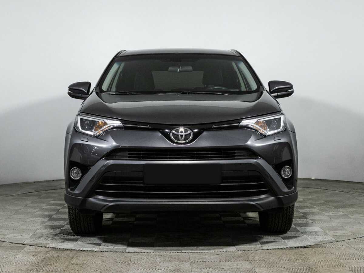 Toyota RAV4 2016 года с пробегом. Фото: #1