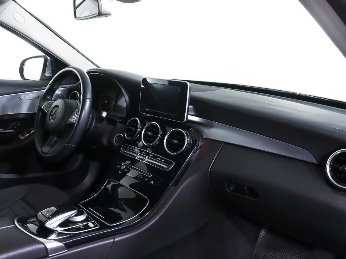 Mercedes-Benz C-Класс 2017 года с пробегом. Фото: #20