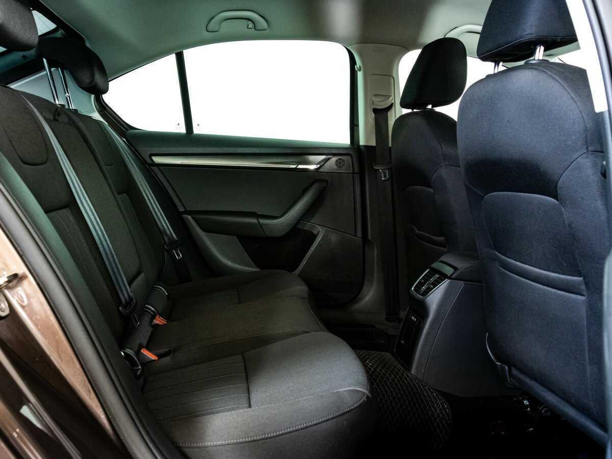 Skoda Octavia 2018 года с пробегом. Фото: #15