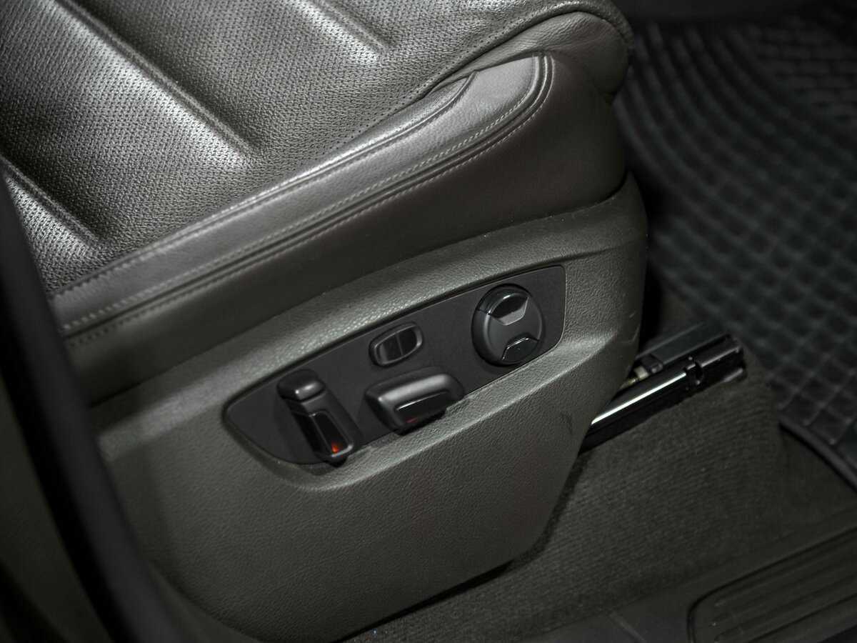 Volkswagen Touareg 2013 года с пробегом. Фото: #17