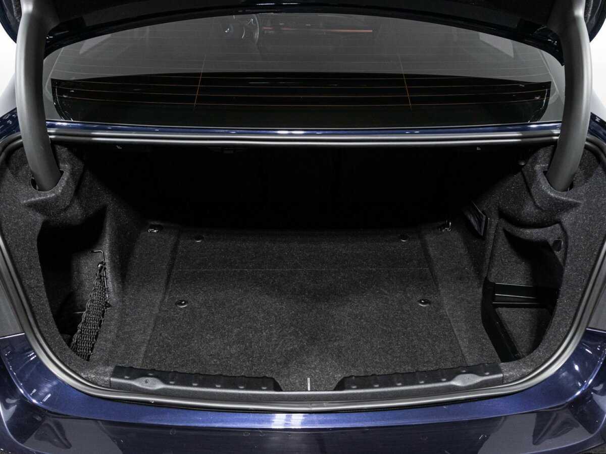 BMW 3 серии 2015 года с пробегом. Фото: #14