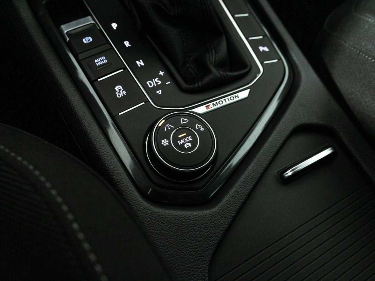Volkswagen Tiguan 2017 года с пробегом. Фото: #17