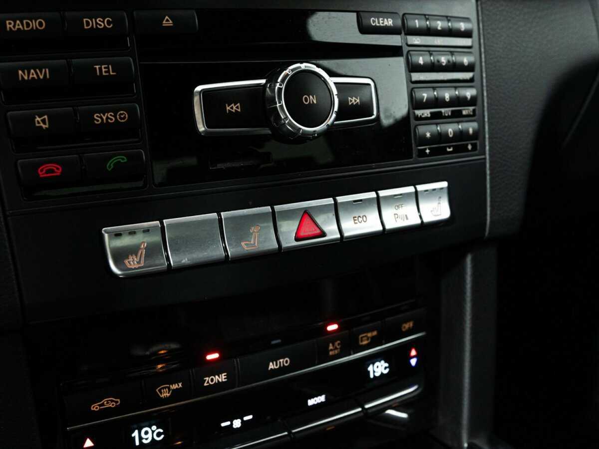 Mercedes-Benz E-Класс 2013 года с пробегом. Фото: #16