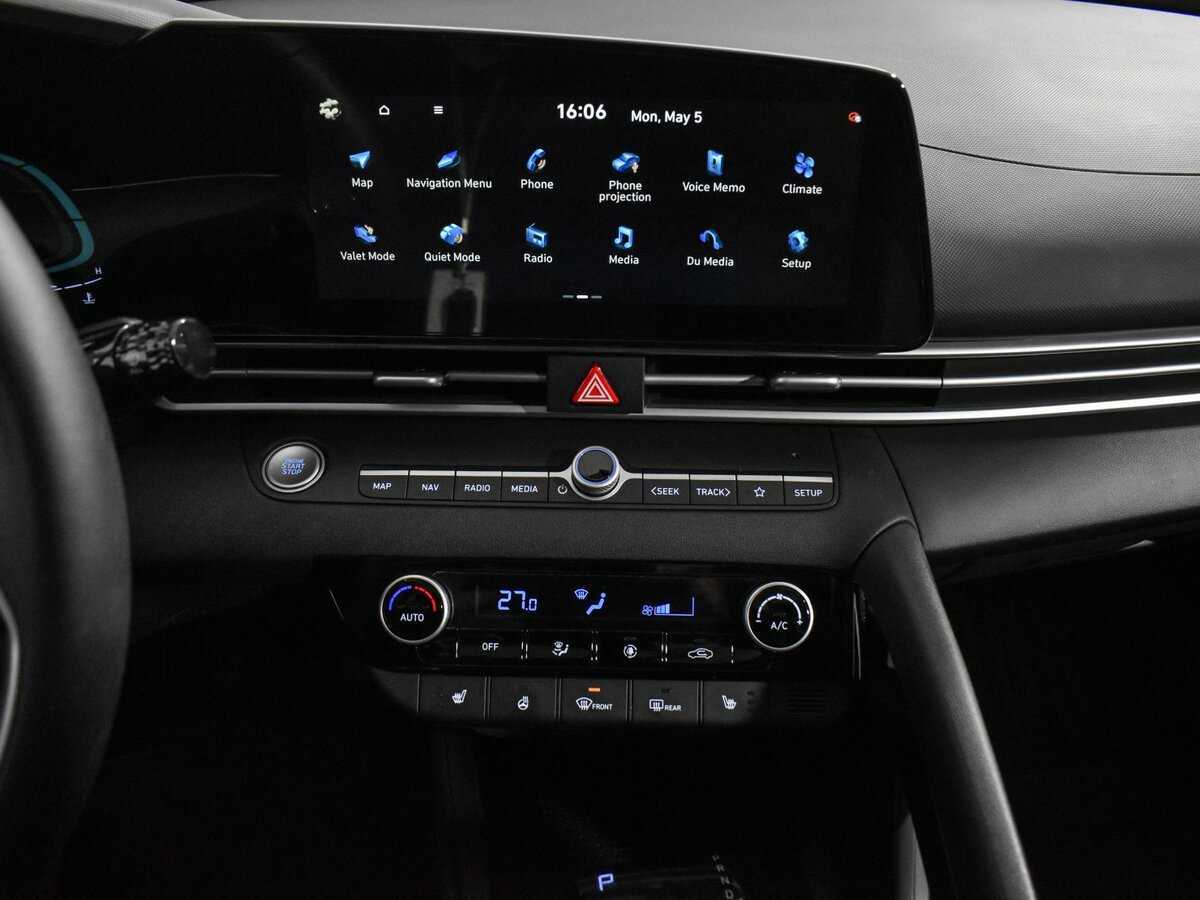 Hyundai Elantra 2023 года с пробегом. Фото: #17