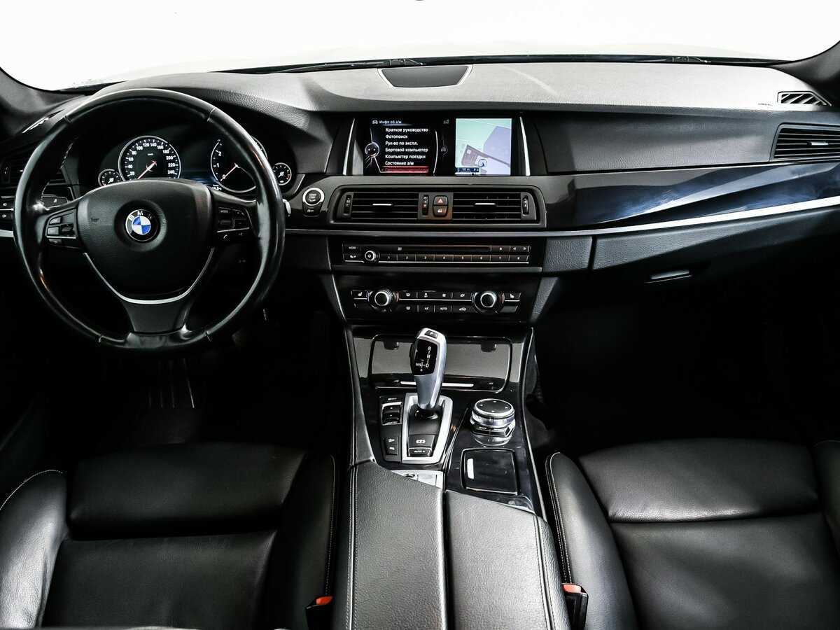 BMW 5 серии 2016 года с пробегом. Фото: #10