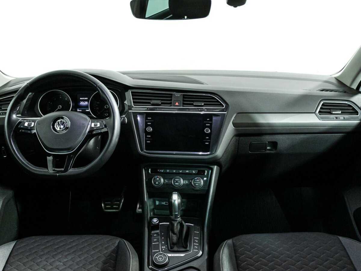 Volkswagen Tiguan 2018 года с пробегом. Фото: #12