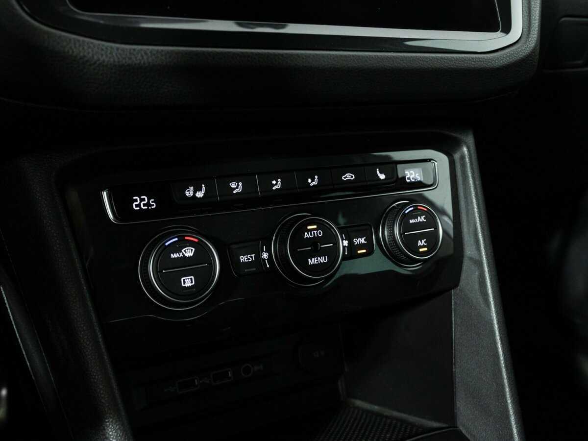 Volkswagen Tiguan 2018 года с пробегом. Фото: #19