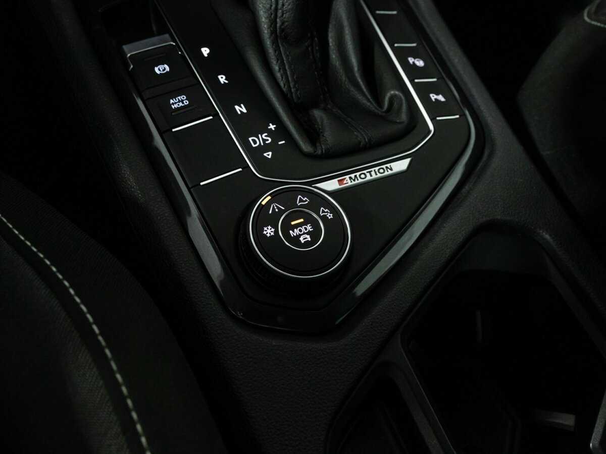 Volkswagen Tiguan 2018 года с пробегом. Фото: #20