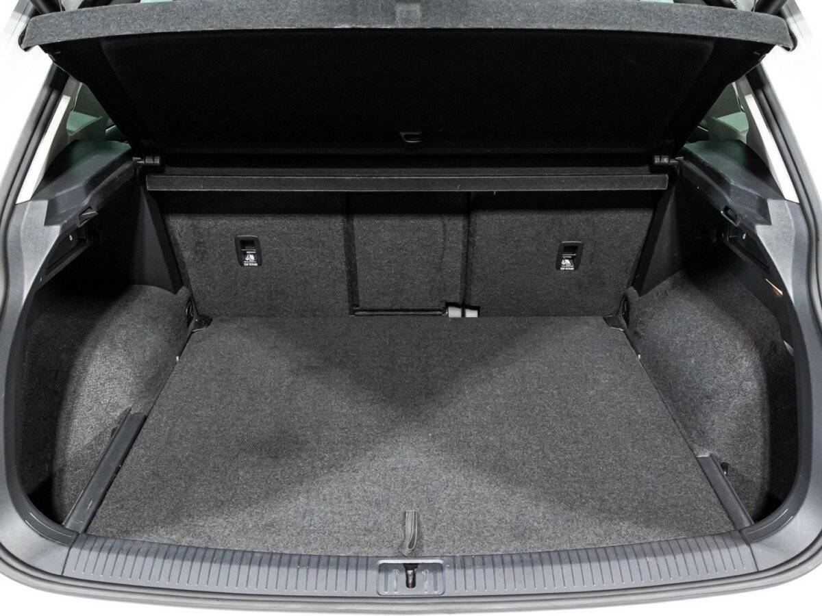 Volkswagen Tiguan 2018 года с пробегом. Фото: #14