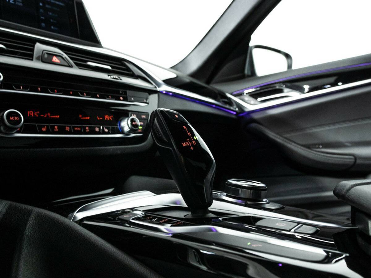 BMW 5 серии 2017 года с пробегом. Фото: #19