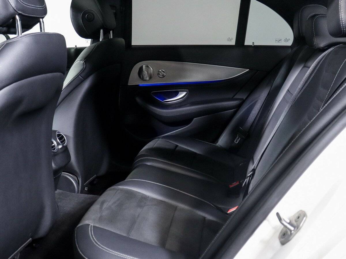 Mercedes-Benz E-Класс 2017 года с пробегом. Фото: #13