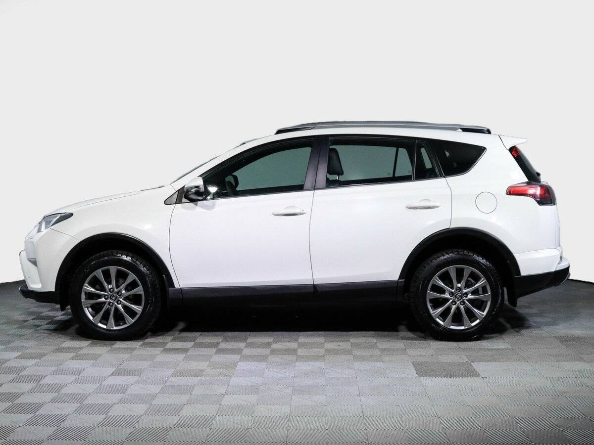 Toyota RAV4 2017 года с пробегом. Фото: #7