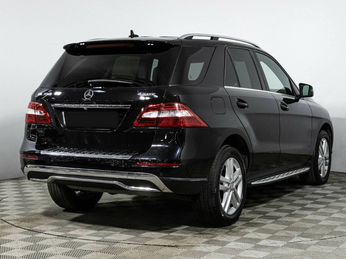 Mercedes-Benz M-Класс 2012 года с пробегом. Фото: #4