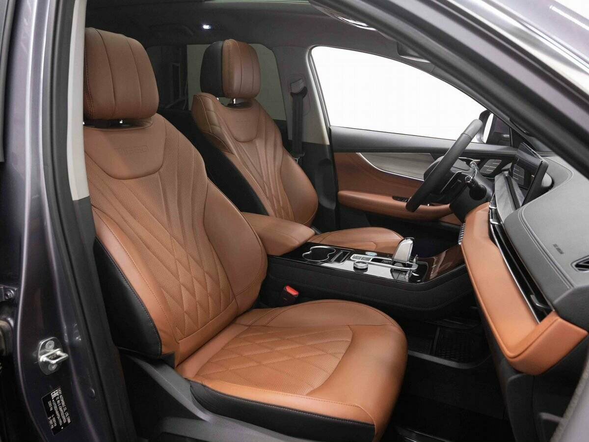 Chery Tiggo 8 Pro Max 2023 года с пробегом. Фото: #11