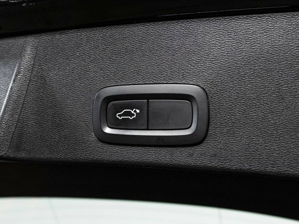 Volvo XC40 2018 года с пробегом. Фото: #15