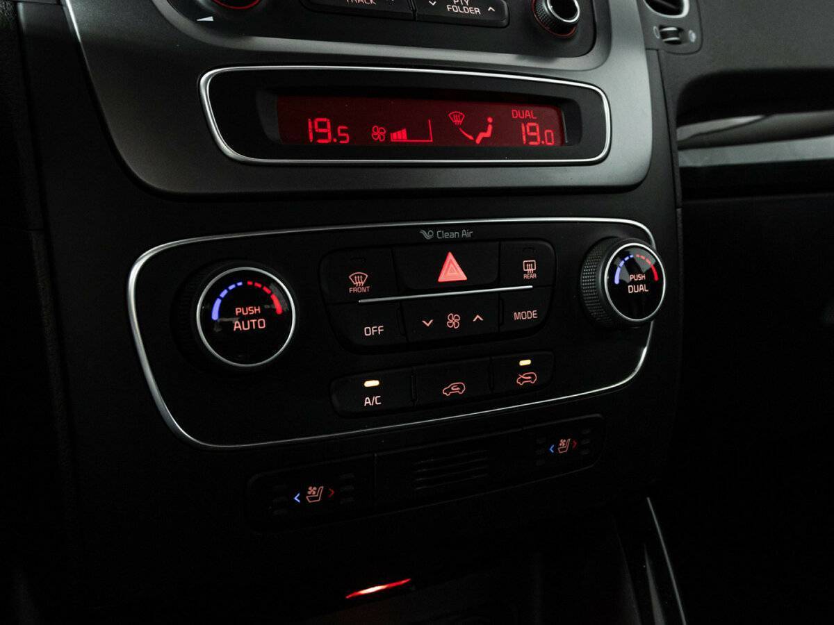 Kia Sorento 2019 года с пробегом. Фото: #12