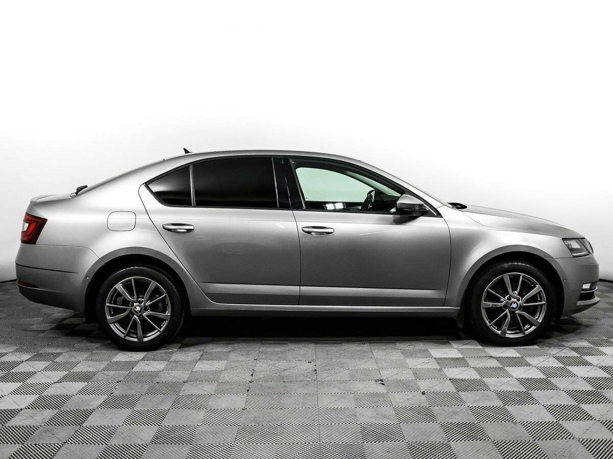 Skoda Octavia 2018 года с пробегом. Фото: #3