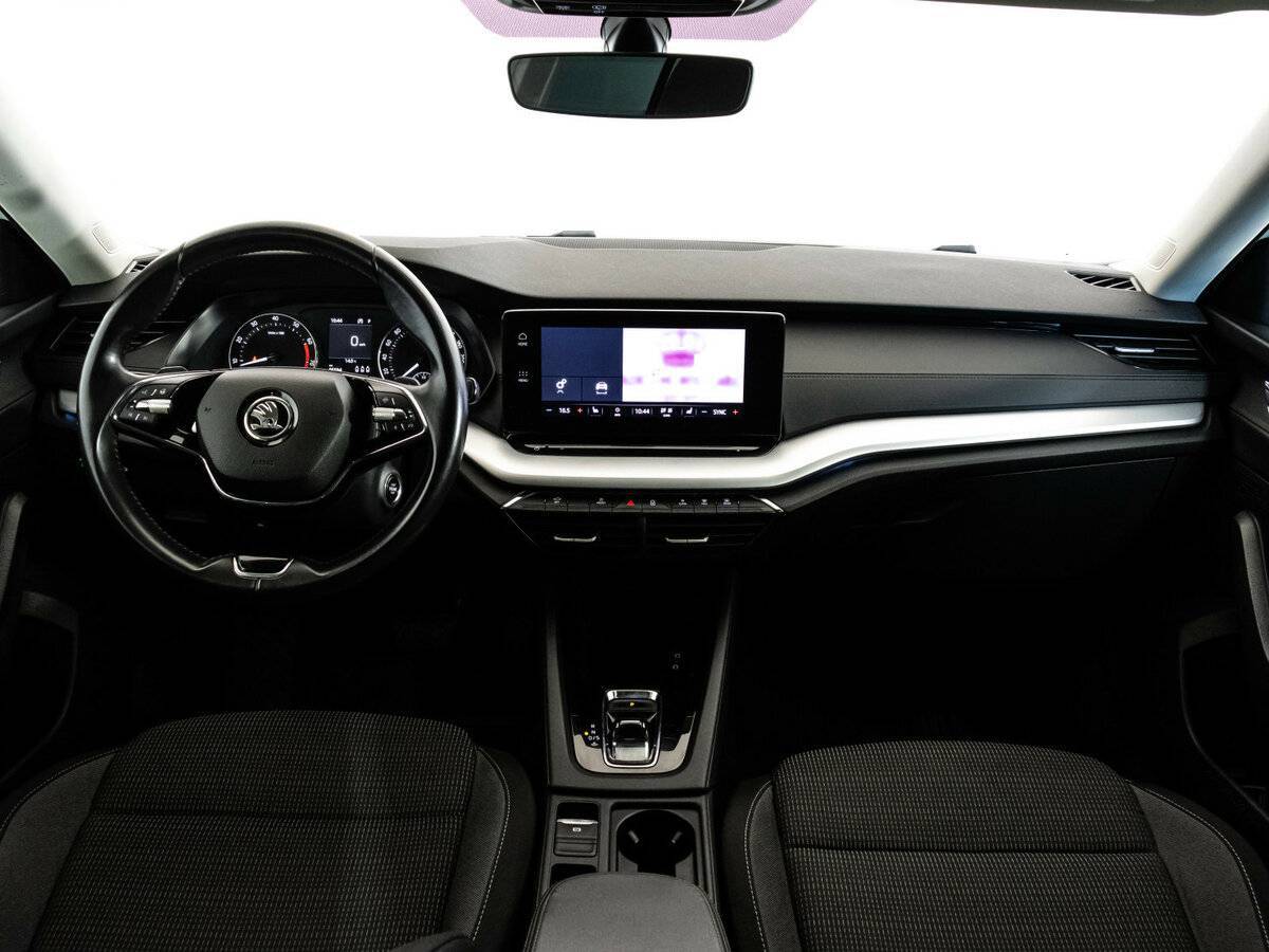 Skoda Octavia 2021 года с пробегом. Фото: #9